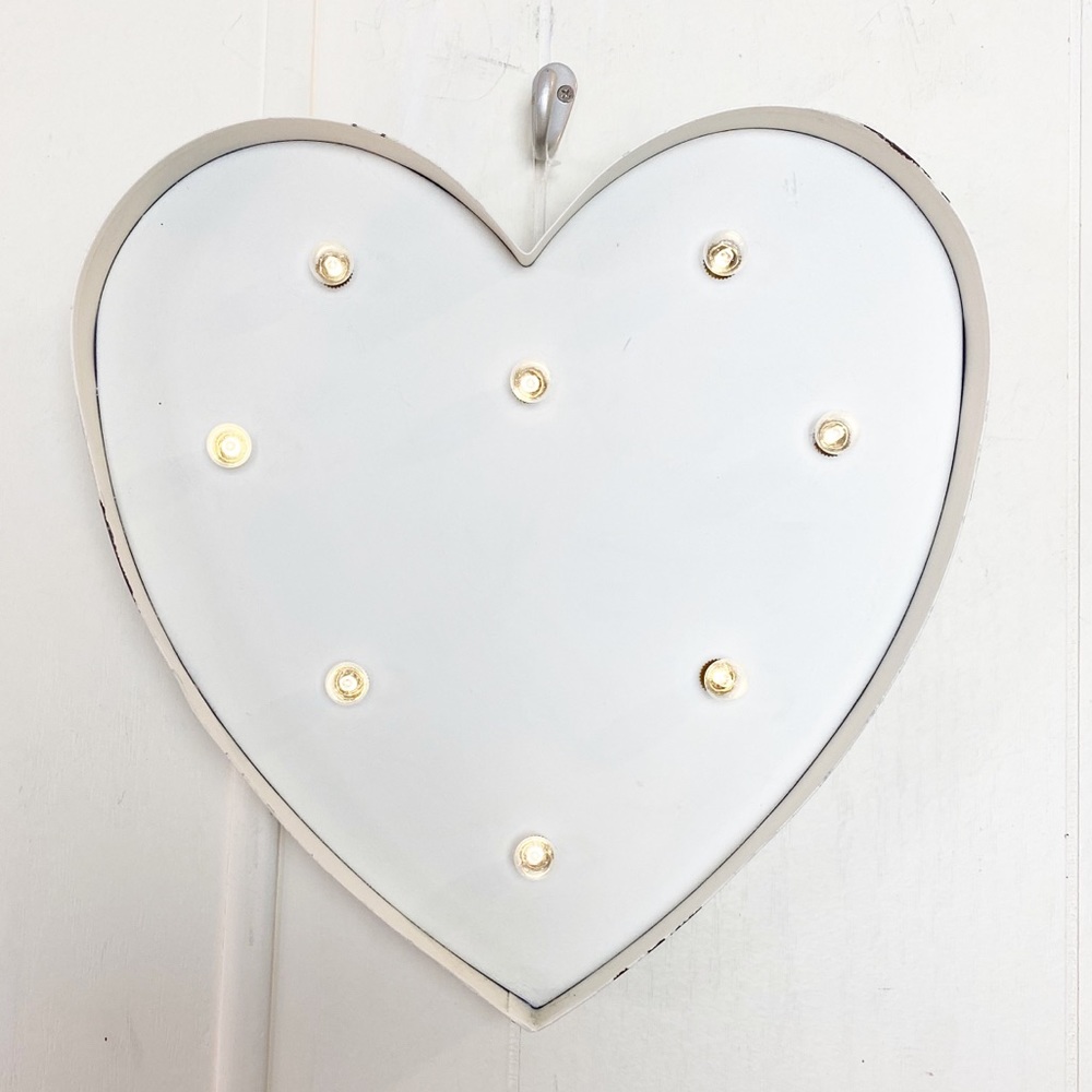 Studio Decor Cream Distressed Marquee Sign